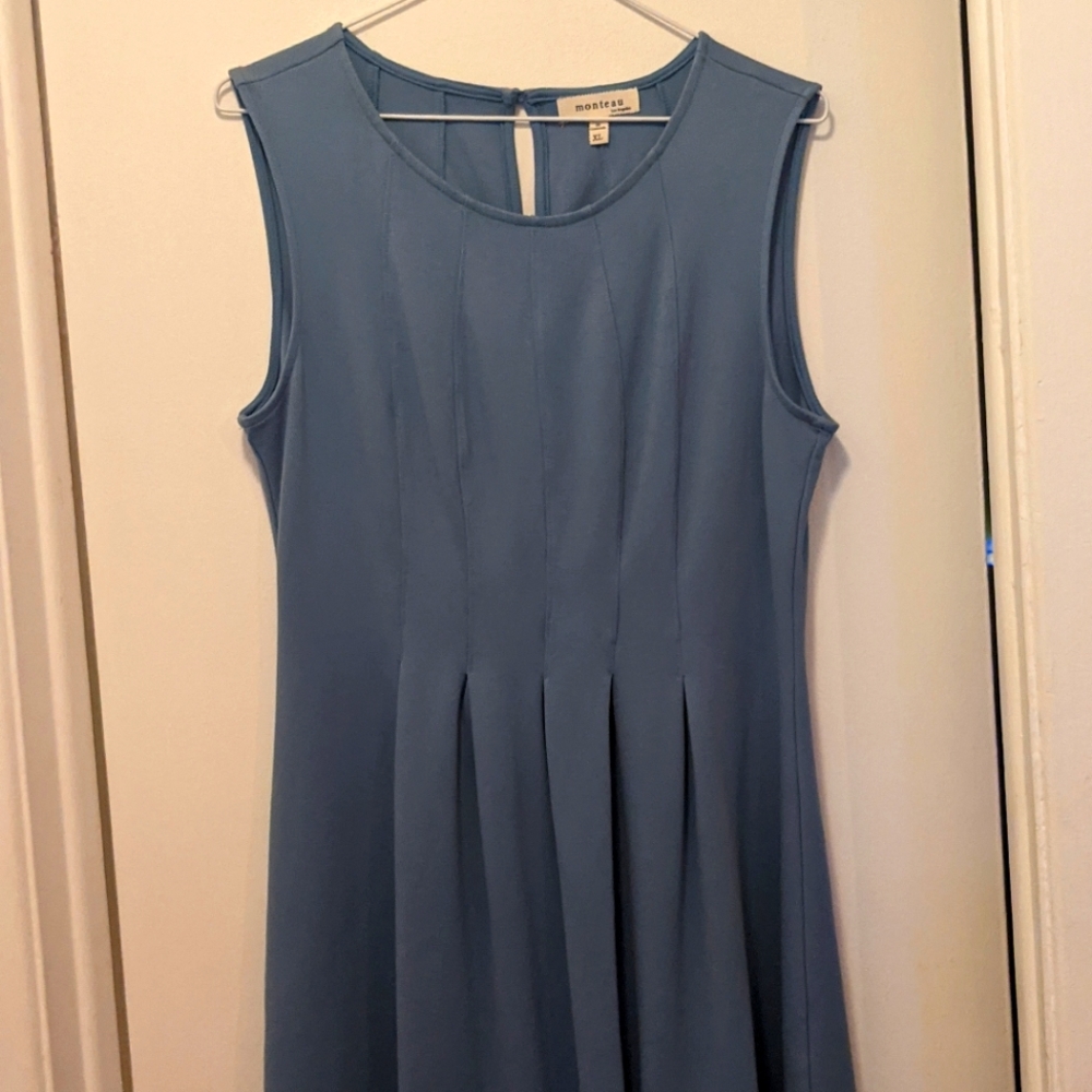 Vintage style pleated dress